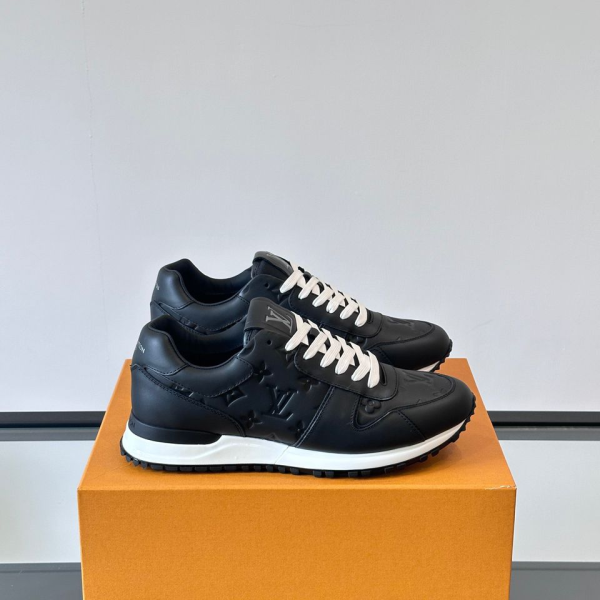 Louis Vuitton Run Away Sneaker 1ADFJY