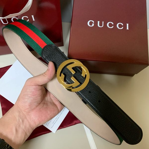 c896aa4a-8d7b-44ba-8c13-e31856c0aae9